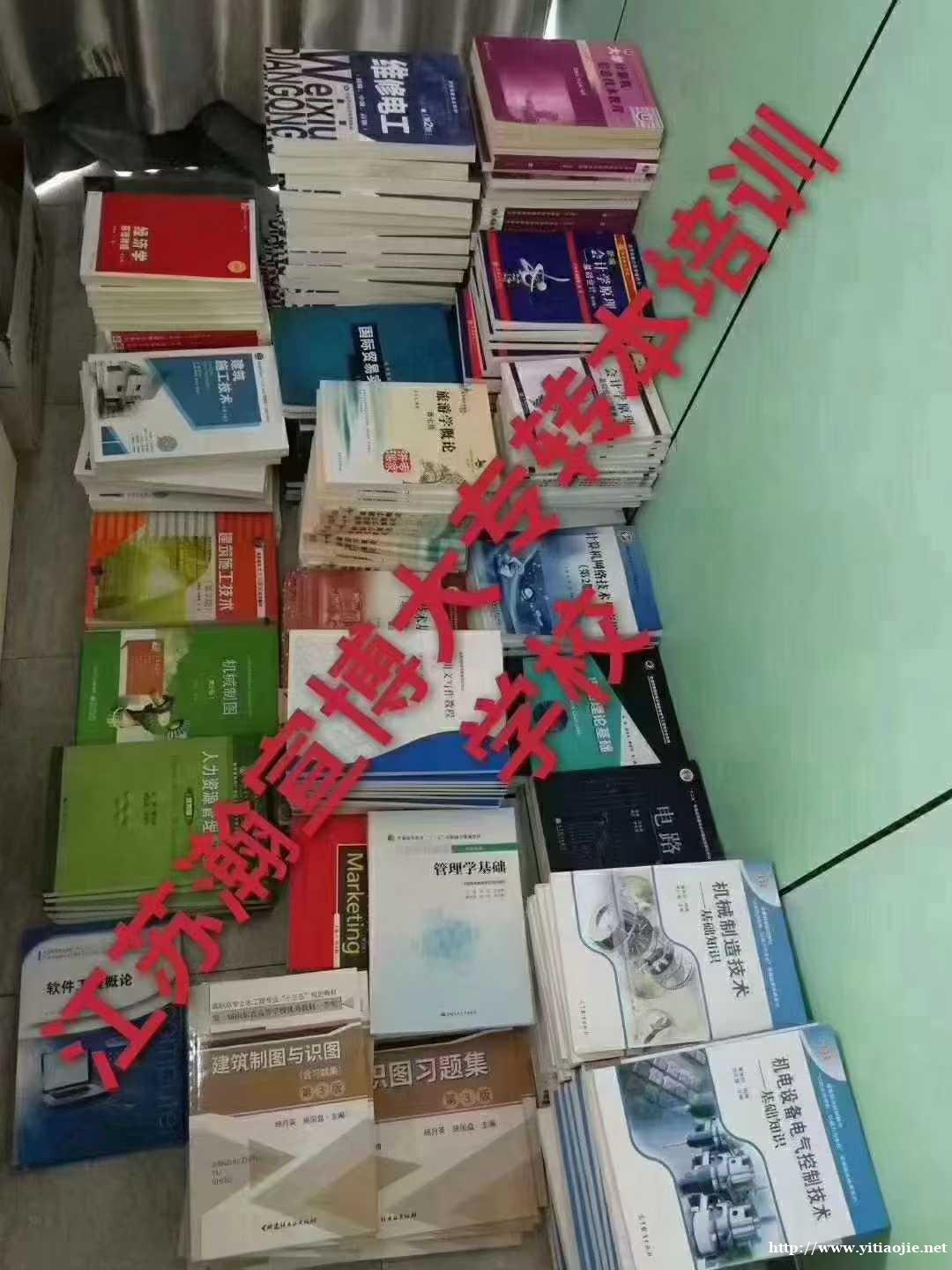 深耕江苏20年,瀚宣博大告诉你专转本上岸的真相 深耕江苏20年,瀚宣博大告诉你专转本上岸的真相